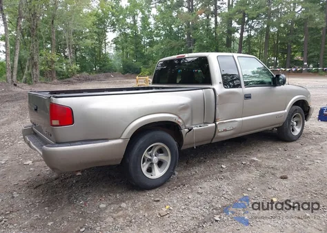 1999 Chevrolet S-10 Ls из США, поврежденный, VIN 1GCCS1948X8150811